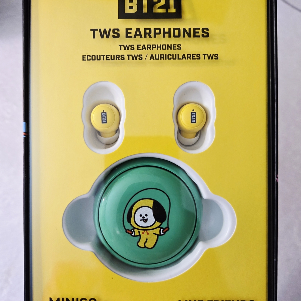 BT21 TWS Earphones - Yellow Chimmy